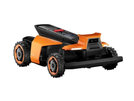 navimow terranox commercial robot mower (1) navimow terranox commercial robot mower (1)